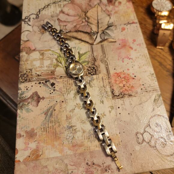 Vintage Watches Folio by Relic Silver Gold Two Tone Ladies Dress Watch FI1048 - Picture 3 of 10